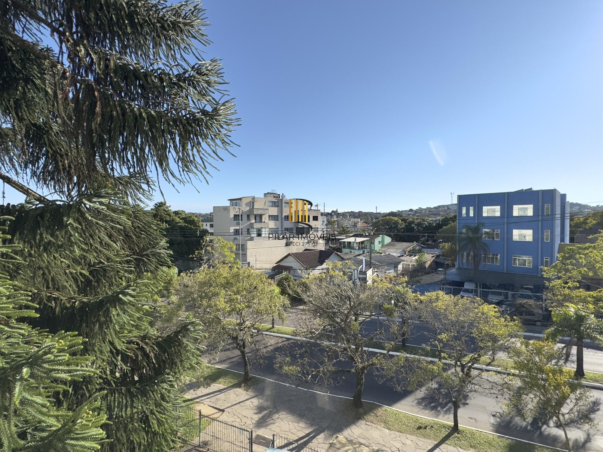 APARTAMENTO 2 DOMRITÓRIO DE FRENTE COM ÓTIMA ORIENTAÇÃO SOLAR NO BAIRRO CRISTAL