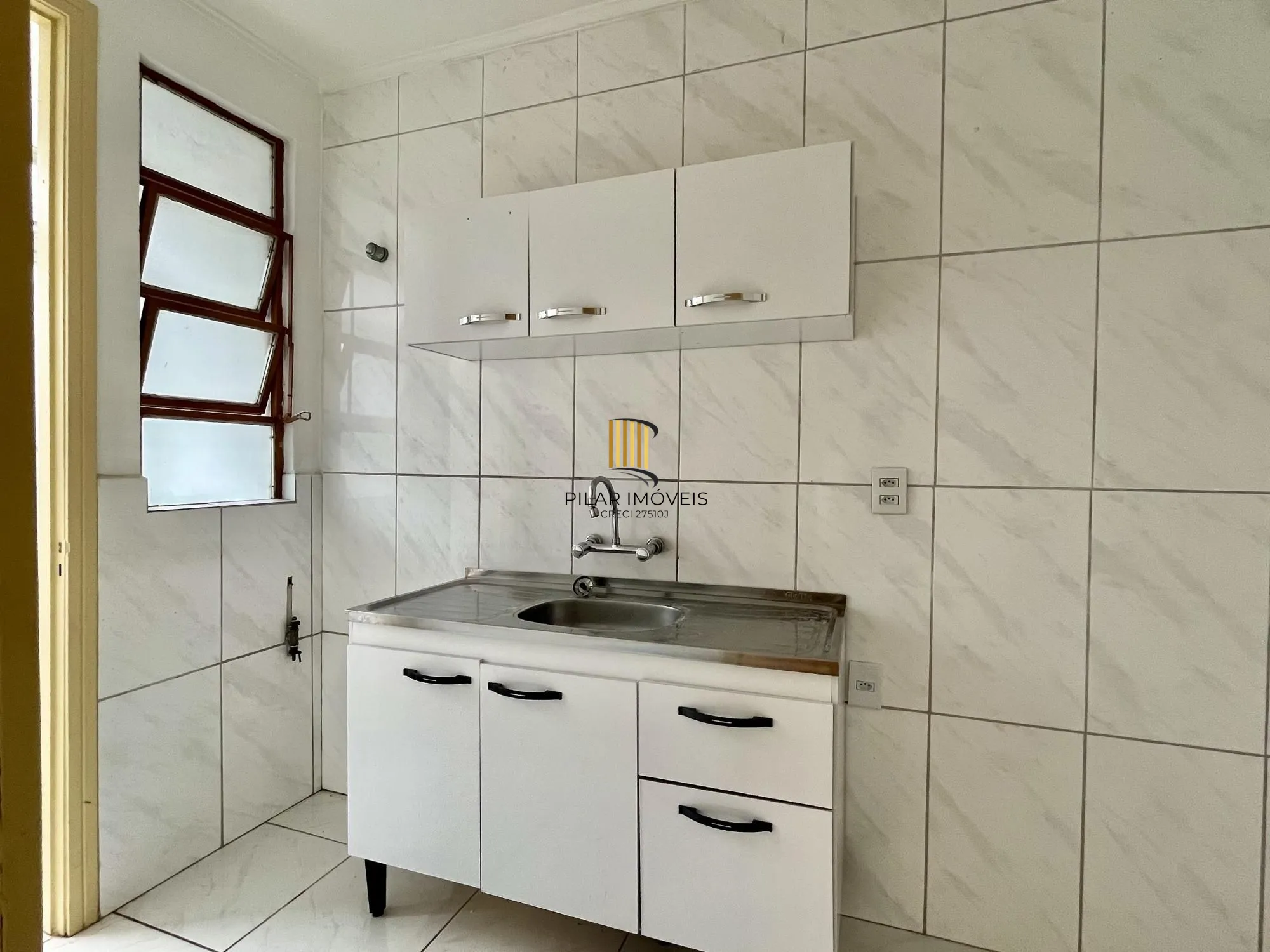 APARTAMENTO 1 DORMITÓRIO COM VAGA DE GARAGEM