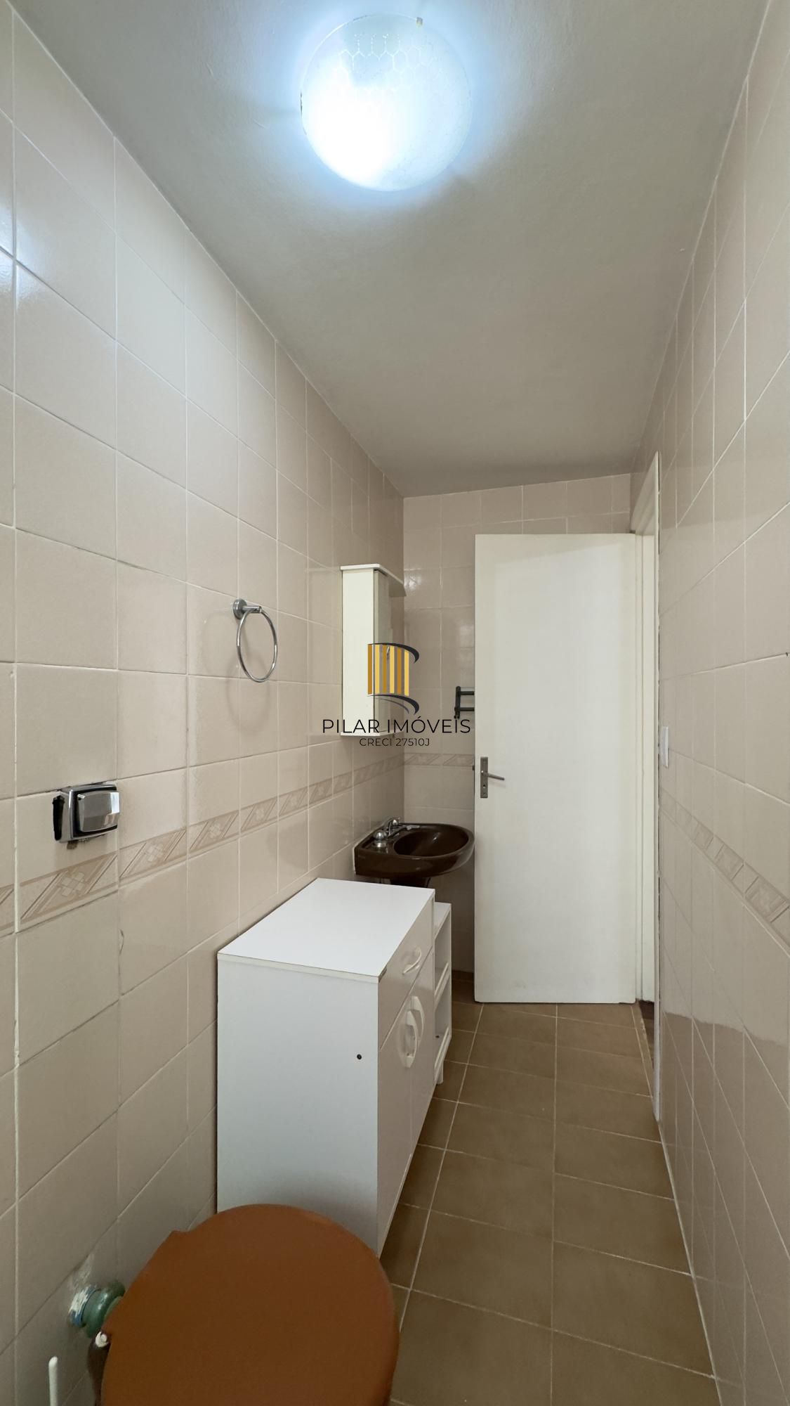 Apartamento de 3 dormitórios, super amplo e bem iluminado no Centro Histórico