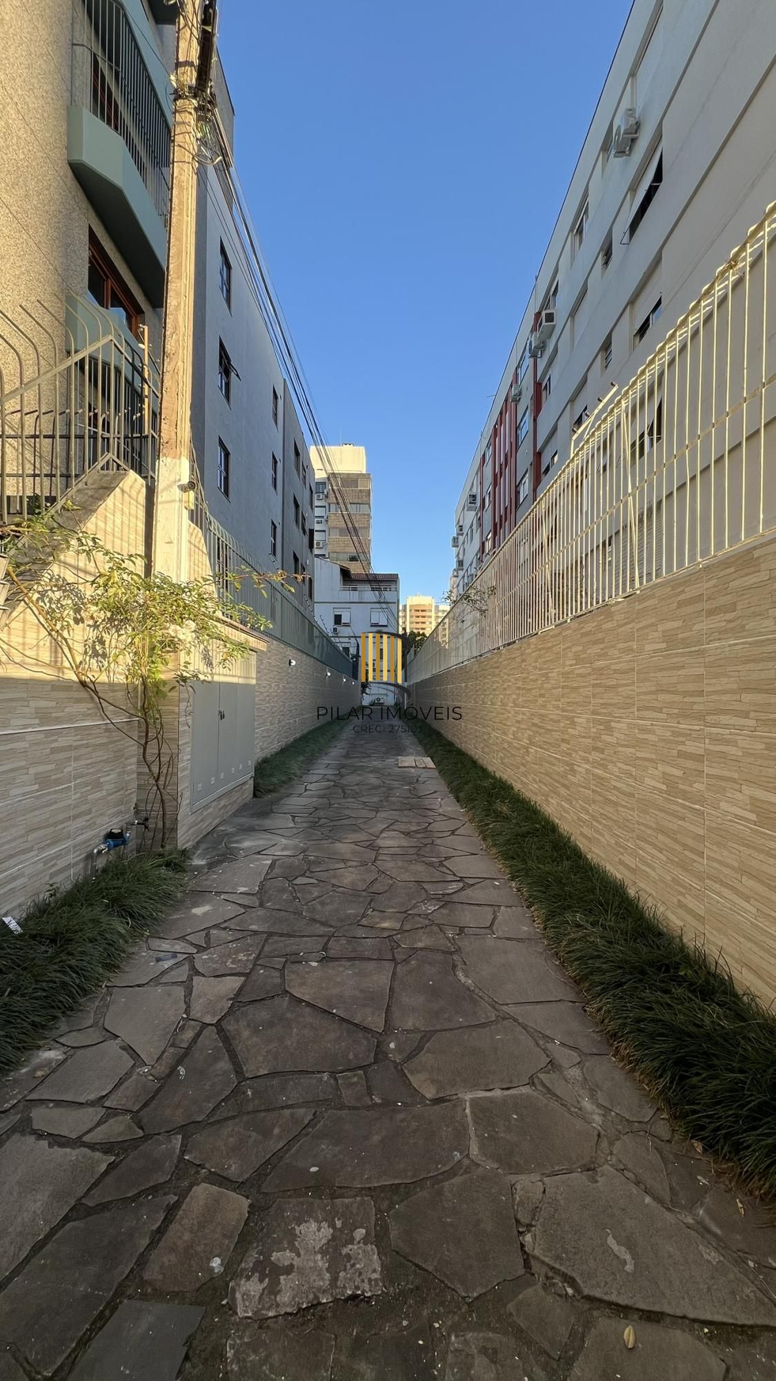 APARTAMENTO 2 DORMITÓRIOS