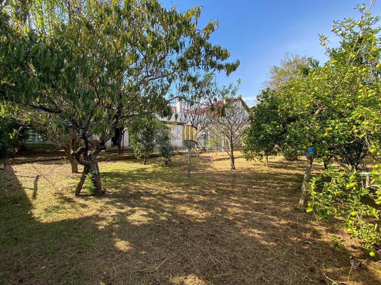 Casa com 4 dormitórios, no bairro Nossa Senhora das Graças em Canoas/RS