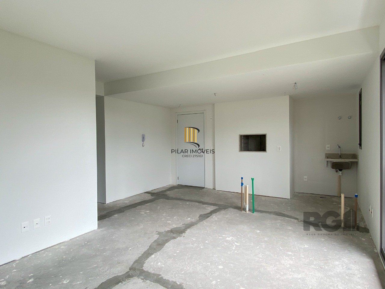 APARTAMENTO 2 DORMITÓRIOS COM VISTA DEFINIDA NA PARTE PLANA DO BELA VISTA