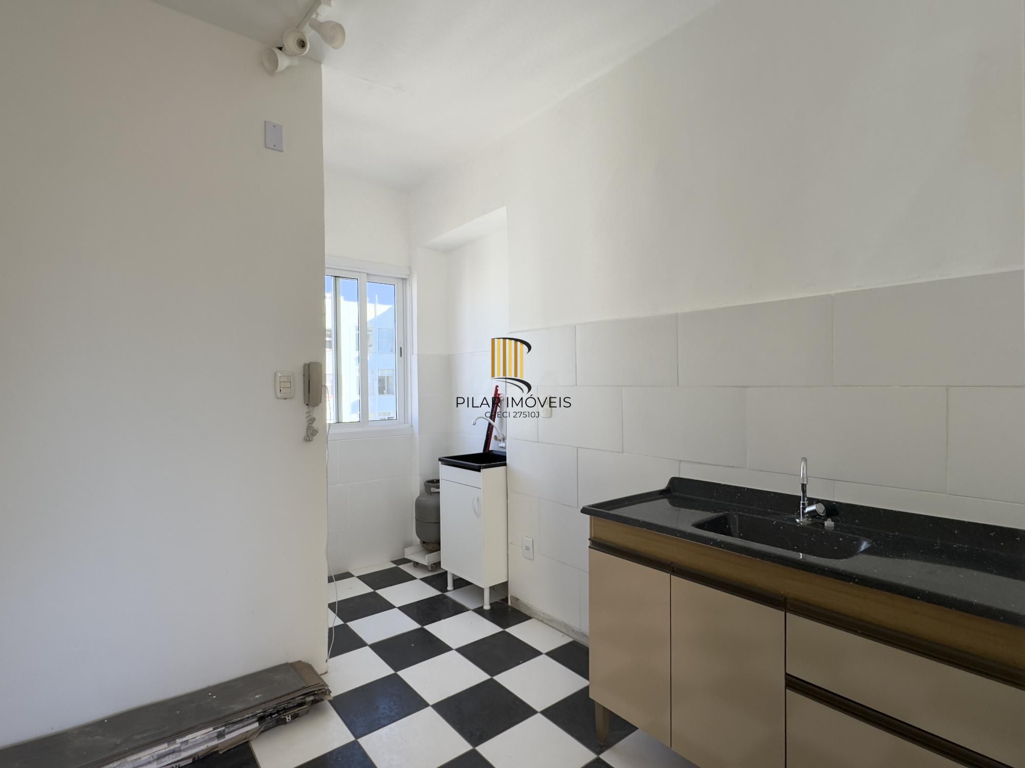 APARTAMENTO 2 DORMITÓRIOS REFORMADO COM LINDA VISTA NO CENTRO HISTÓRICO