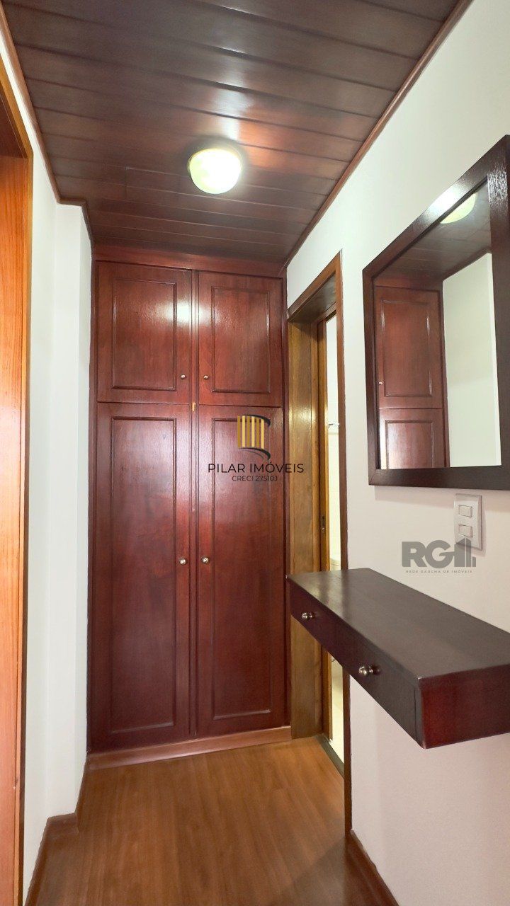 APARTAMENTO 1 DORMITÓRIO COM CHURRASQUEIRA E GARAGEM NO CENTRO HISTÓRICO