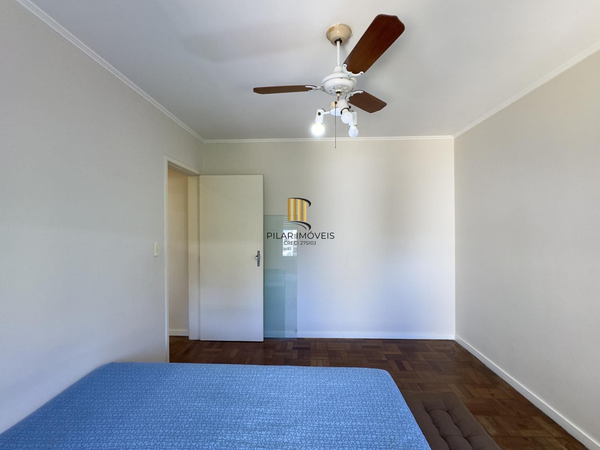 Apartamento 1 dormitório, super amplo, com vaga de garagem no Centro Histórico