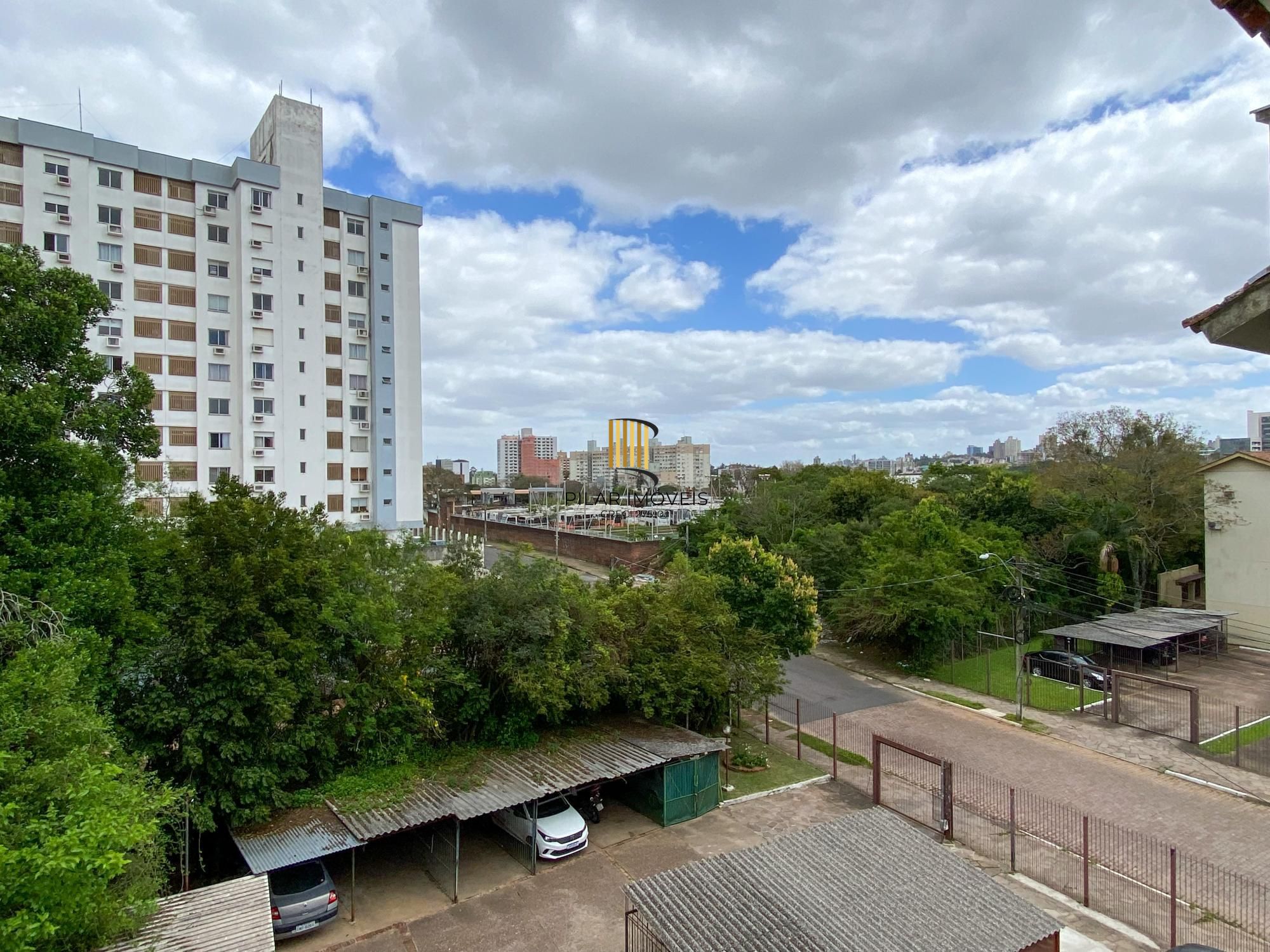 APARTAMENTO 1 DORMITÓRIO COM SACADA DE 44M² NO BAIRRO PARTENON