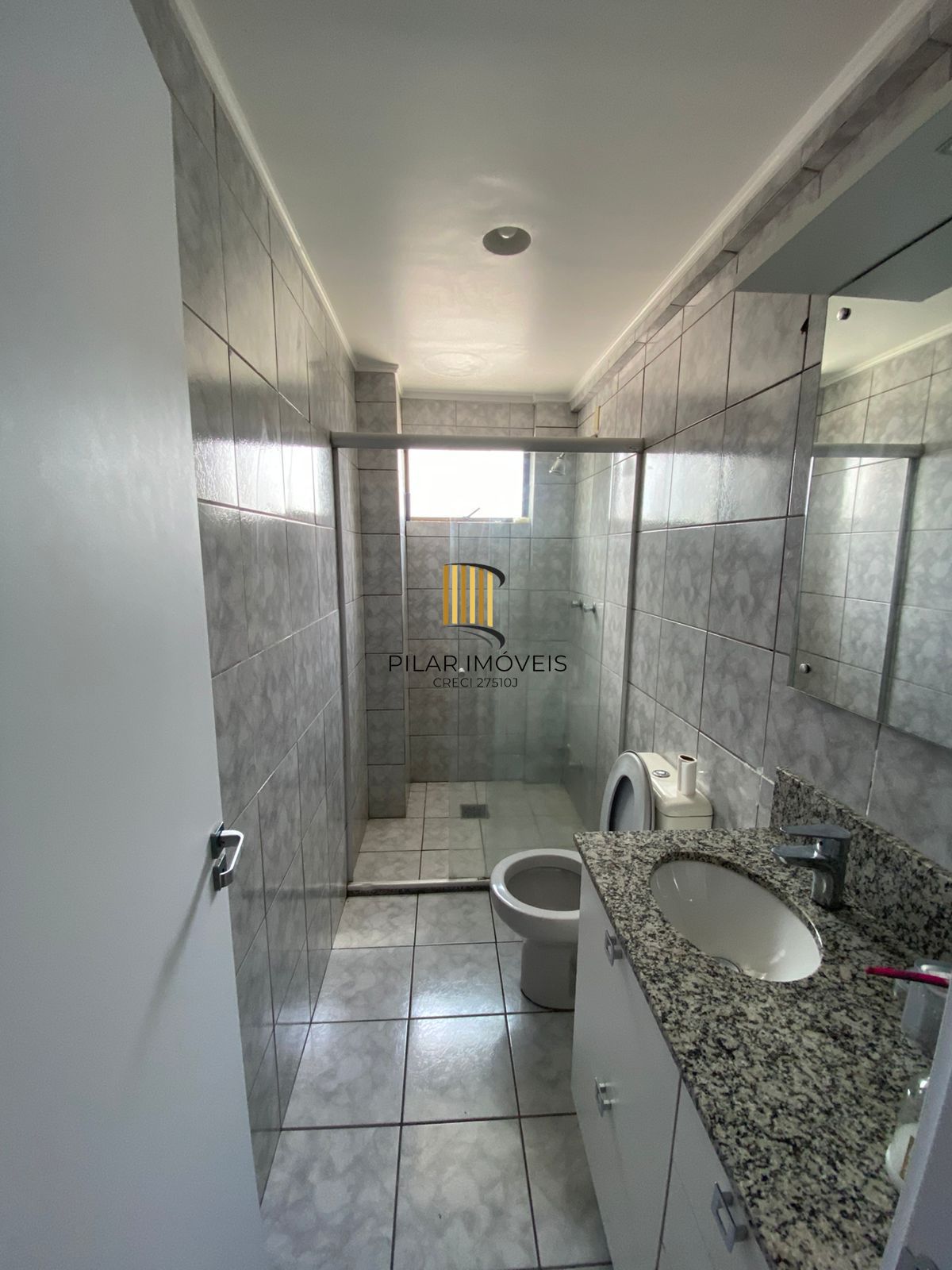 APARTAMENTO 2 DORMITÓRIOS E COM VAGA DE GARAGEM NO JARDIM BOTÂNICO