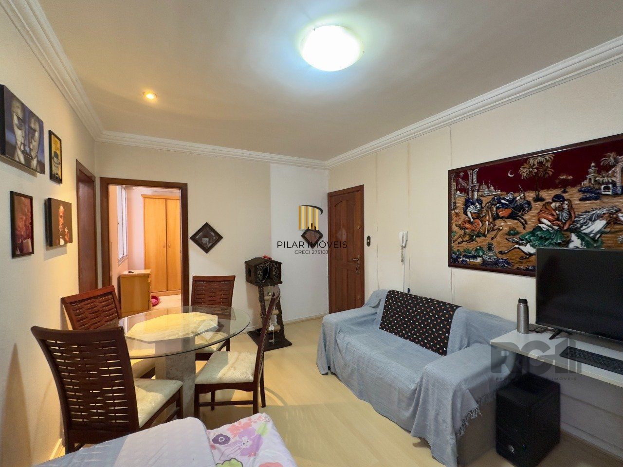 APARTAMENTO 1 DORMITÓRIO PRÓXIMO À ORLA DO GUAÍBA NO CENTRO HISTÓRICO