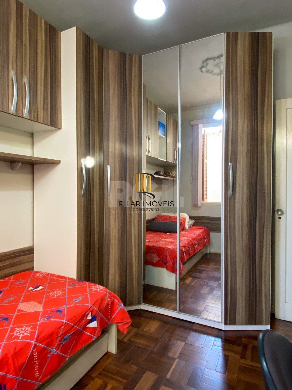 Apartamento 2 dormitórios, localizado próximo à Usina do Gasômetro