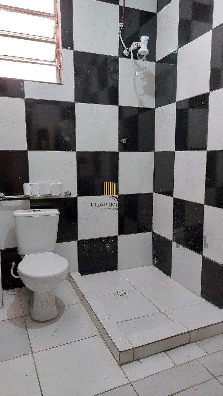Apartarmento amplo 2 dormitórios em região comercial no Centro Histórico