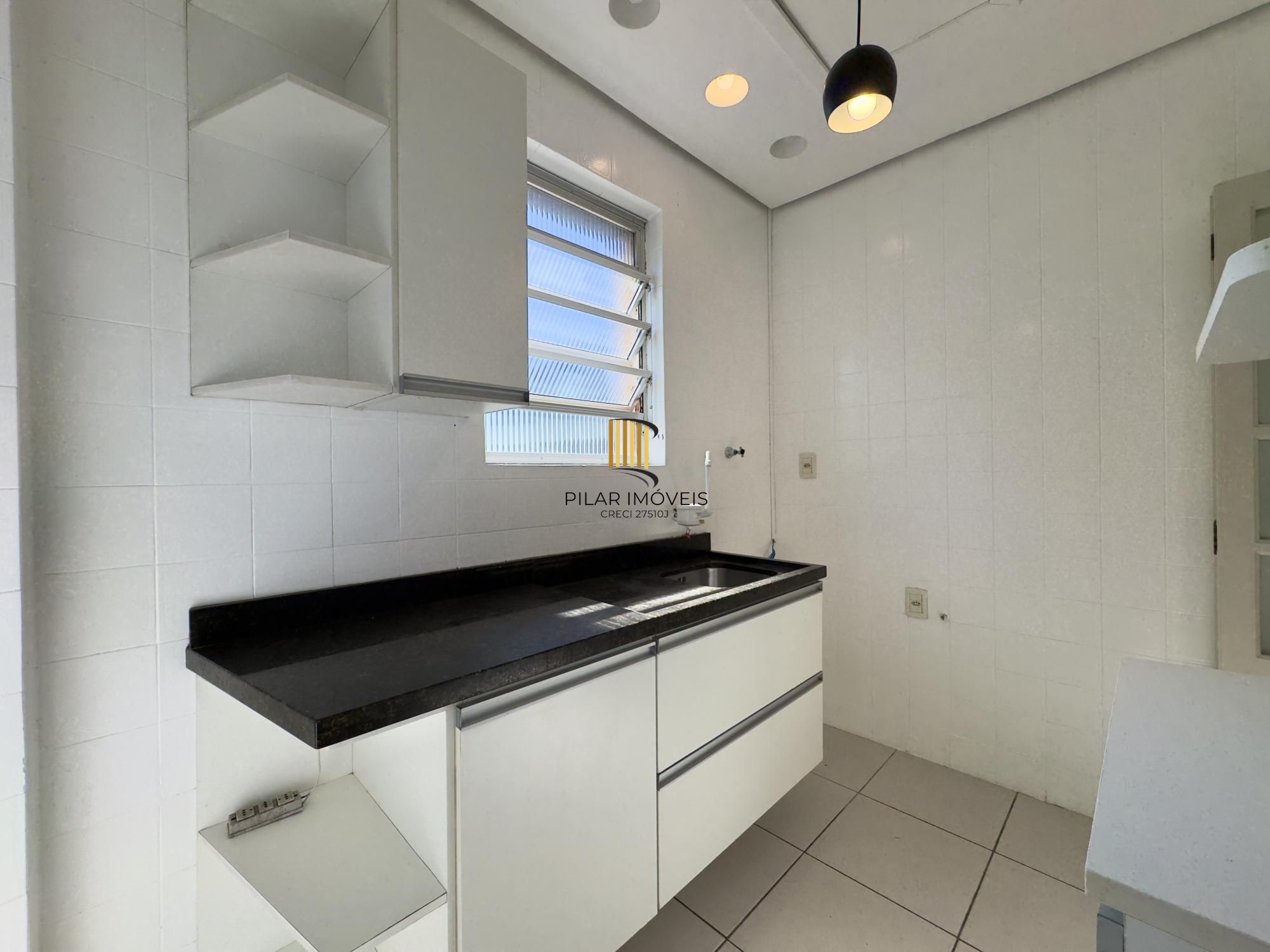 Cobertura 2 dormitórios no bairro Centro Histórico