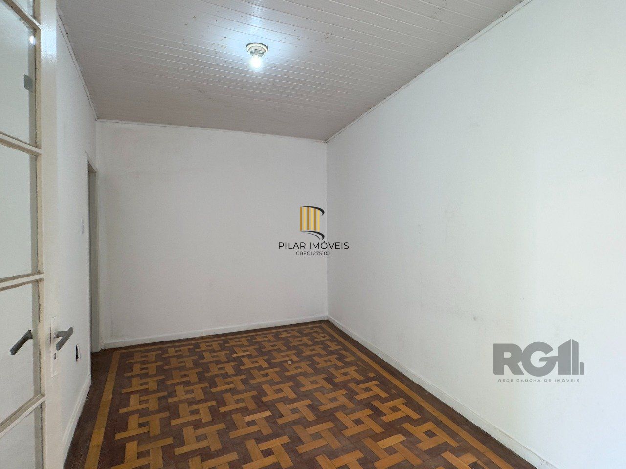 APARTAMENTO 2 DORMITÓRIOS AMPLO NO CENTRO HISTÓRICO
