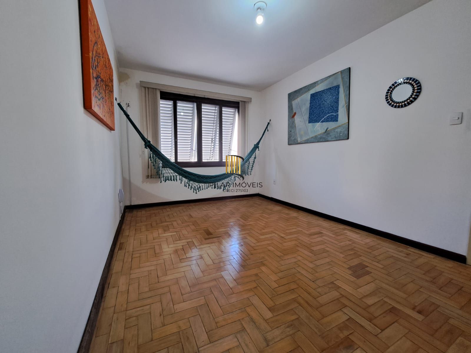 Apartamento 2 dormitórios no bairro Menino Deus