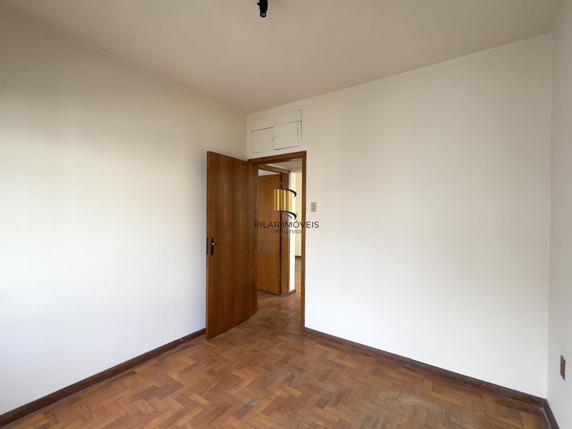 APARTAMENTO 2 DORMITÓRIOS COM PEÇAS AMPLAS NO BAIRRO PRAIA DE BELAS