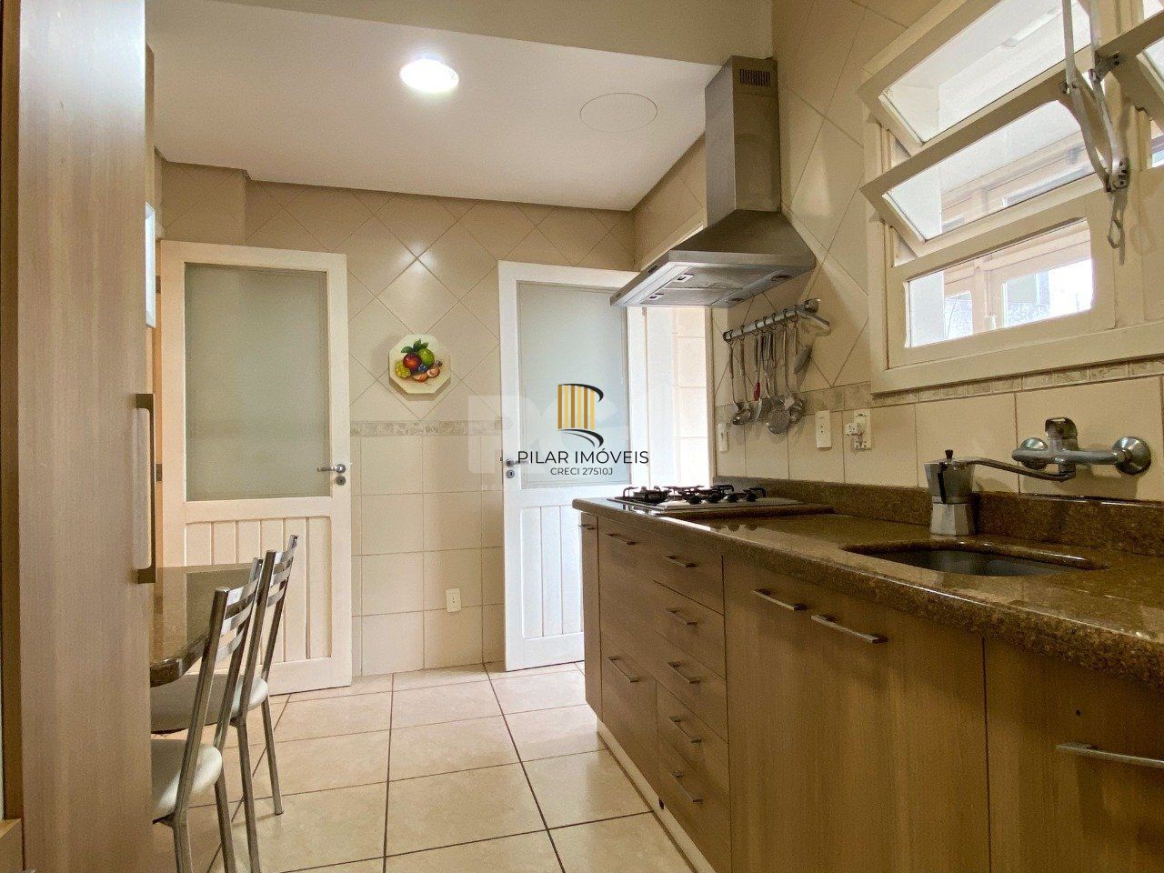 Casa para Venda - 350m², 2 dormitórios, sendo 2 suites, 2 vagas - Centro Histórico