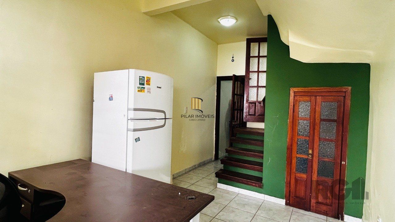 Sobrado 2 dormitórios no bairro Centro Histórico