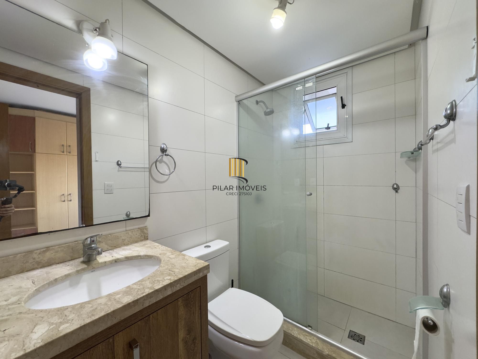 APARTAMENTO 2 DORMITÓRIOS, SENDO 1 SUÍTE COM VAGA DE GARAGEM NO BAIRRO SANTANA