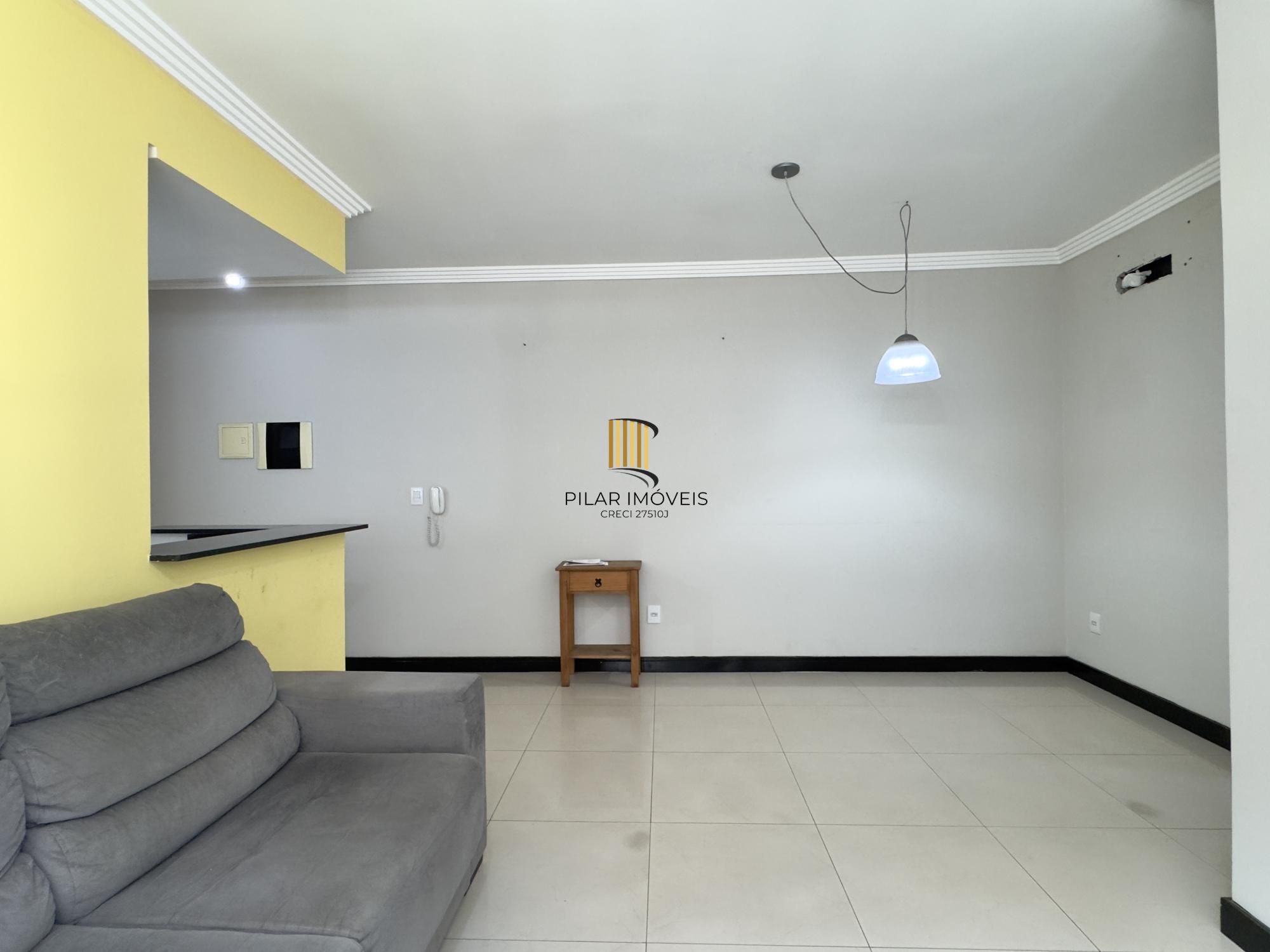 APARTAMENTO 2 DORMITÓRIOS, SENDO 1 SUÍTE COM VAGA DE GARAGEM NO BAIRRO SANTANA