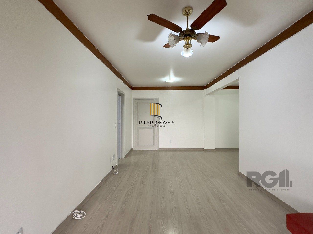 OPORTUNIDADE: APARTAMENTO 3 DORMITÓRIOS COM SUÍTE E VAGA DE GARAGEM NO MENINO DEUS