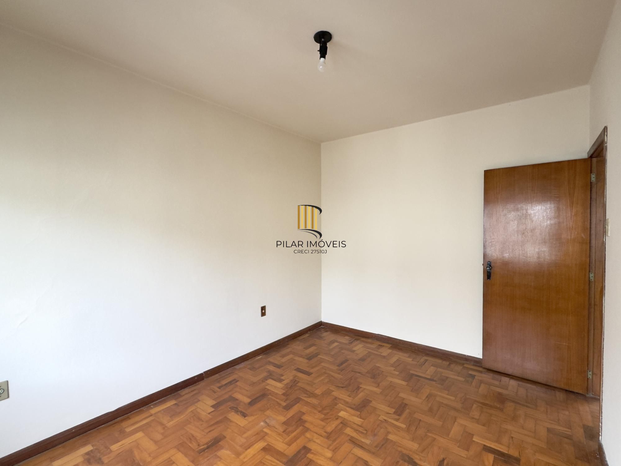 APARTAMENTO 2 DORMITÓRIOS COM PEÇAS AMPLAS NO BAIRRO PRAIA DE BELAS