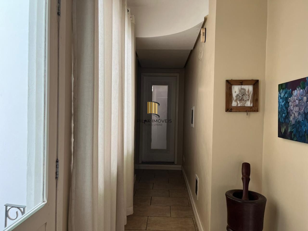 Casa para Venda - 350m², 2 dormitórios, sendo 2 suites, 2 vagas - Centro Histórico