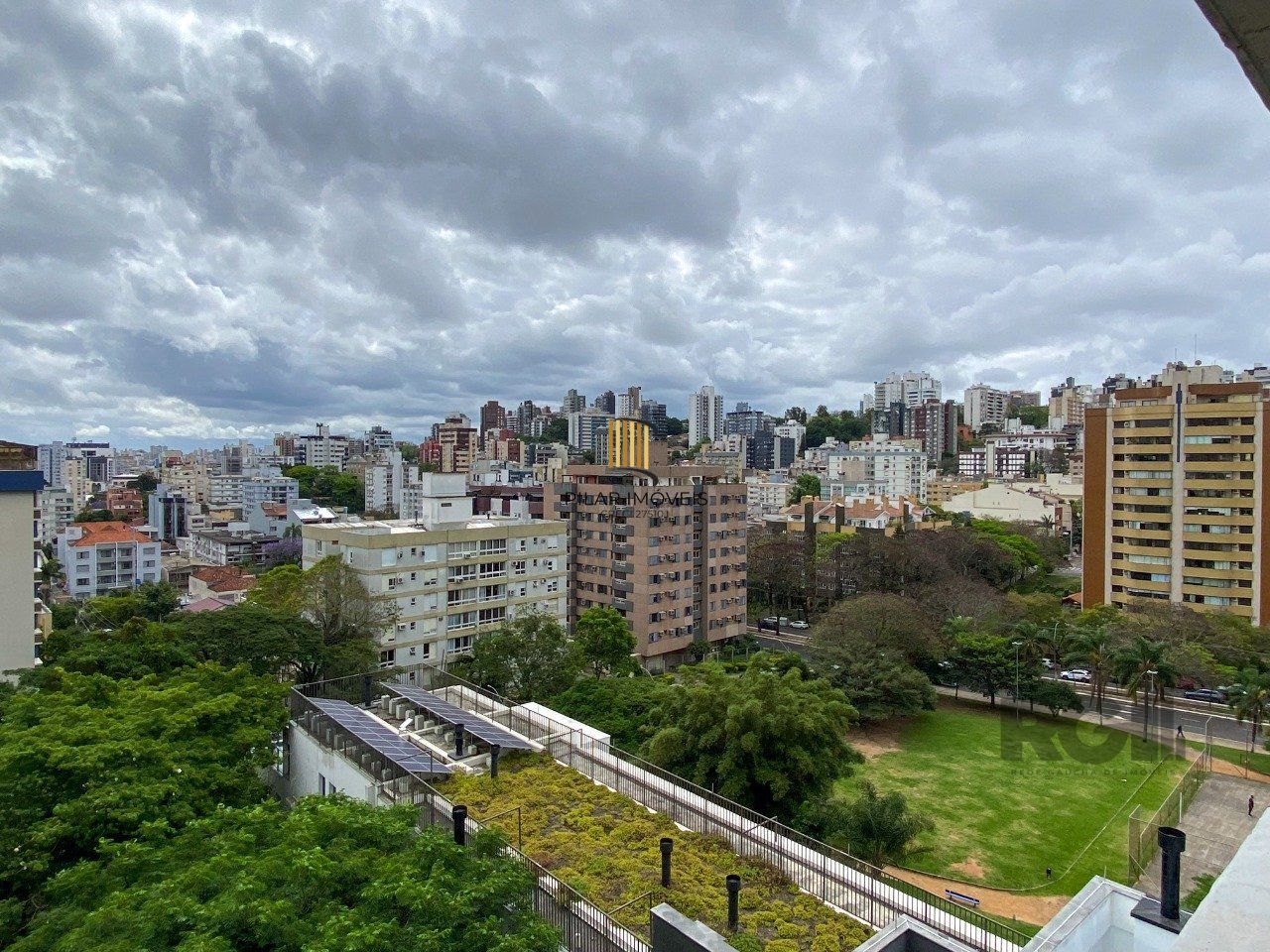 APARTAMENTO 2 DORMITÓRIOS COM VISTA DEFINIDA NA PARTE PLANA DO BELA VISTA
