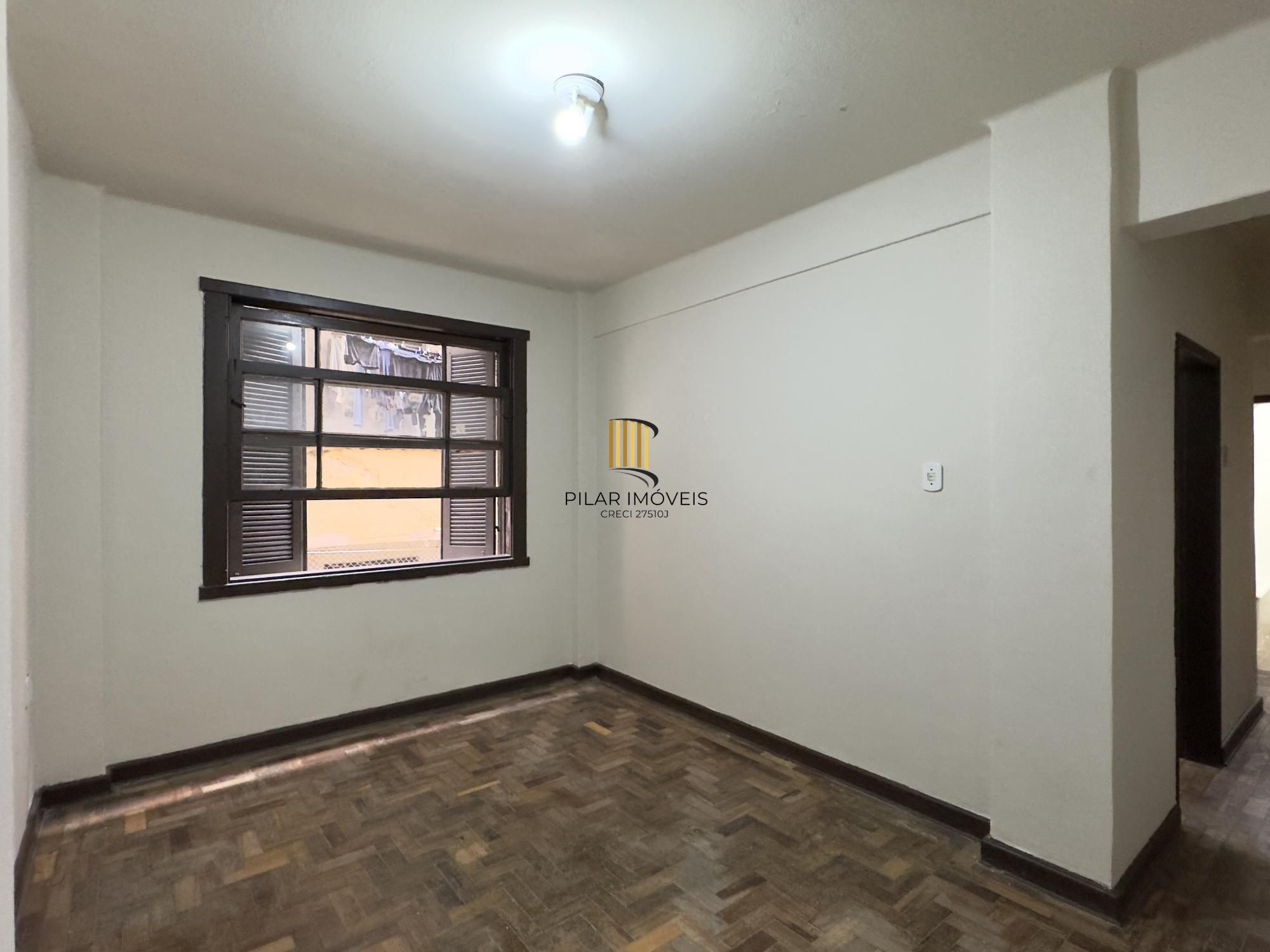 Apartamento de 62m², 2 dormitórios com banheiro auxiliar no Centro Histórico - Pilar Imóveis