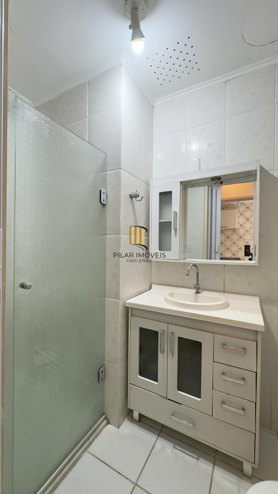 APARTAMENTO 1 DORMITÓRIO EM ANDAR ALTO NO CENTRO HISTÓRICO