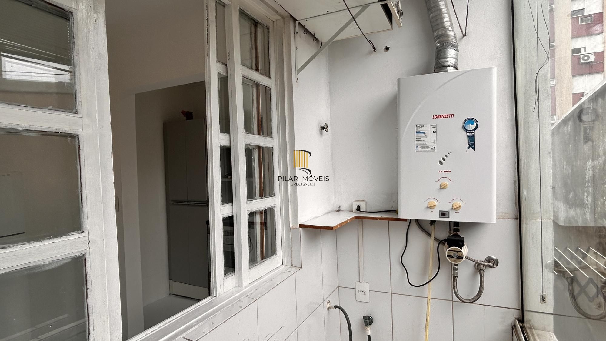 Apartamento 2 dormitórios no bairro Centro Histórico