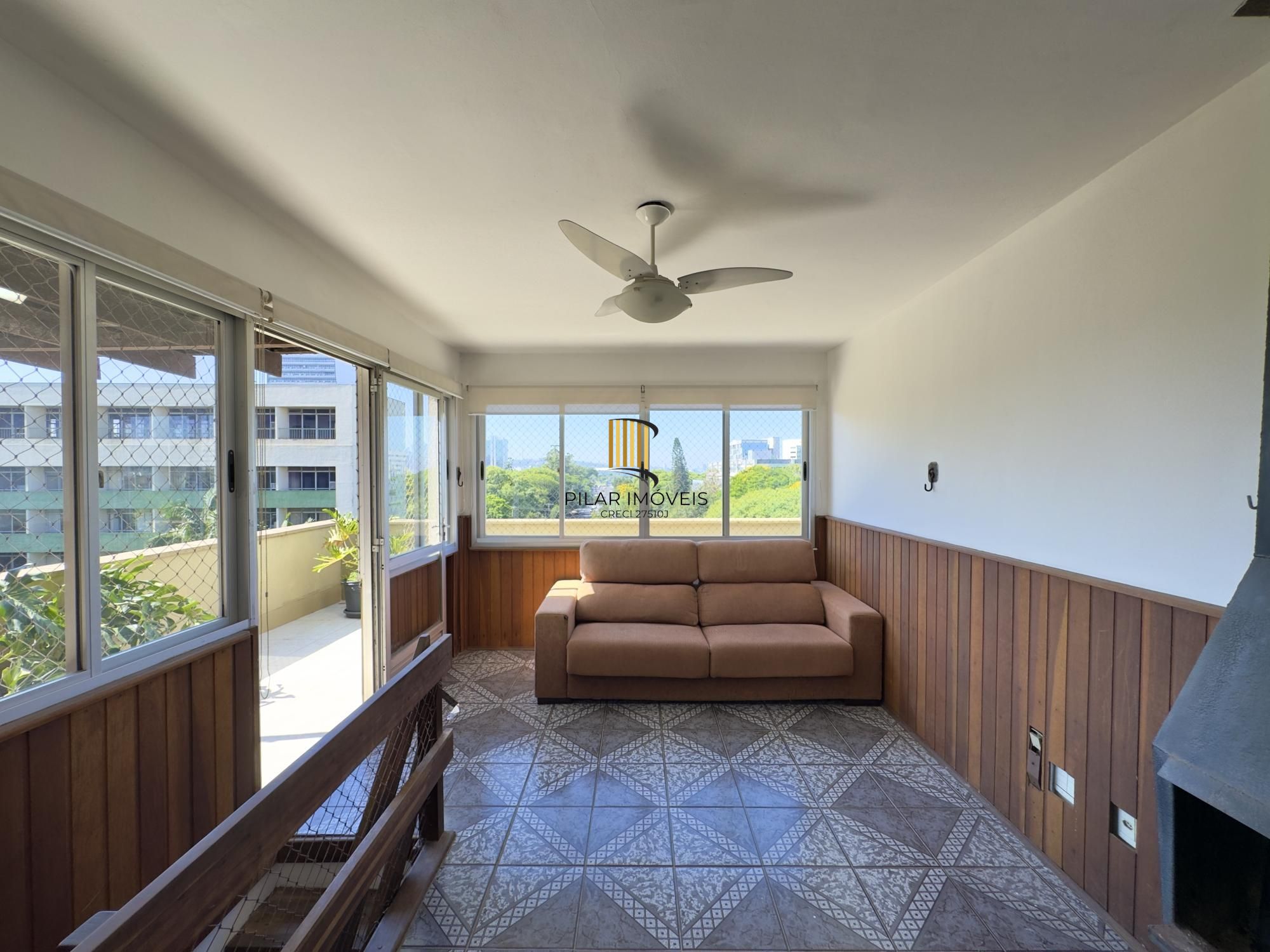 Cobertura 2 dormitórios no bairro Centro Histórico