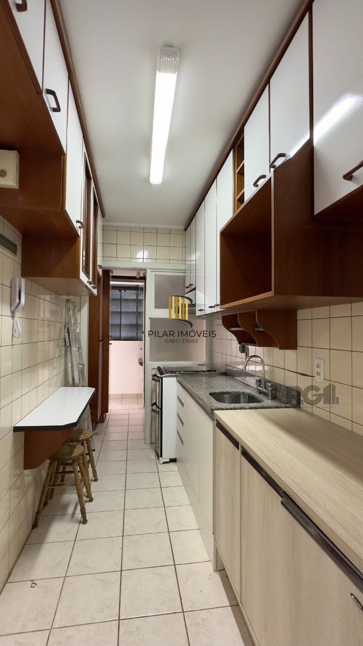 OPORTUNIDADE: APARTAMENTO 3 DORMITÓRIOS COM SUÍTE E VAGA DE GARAGEM NO MENINO DEUS
