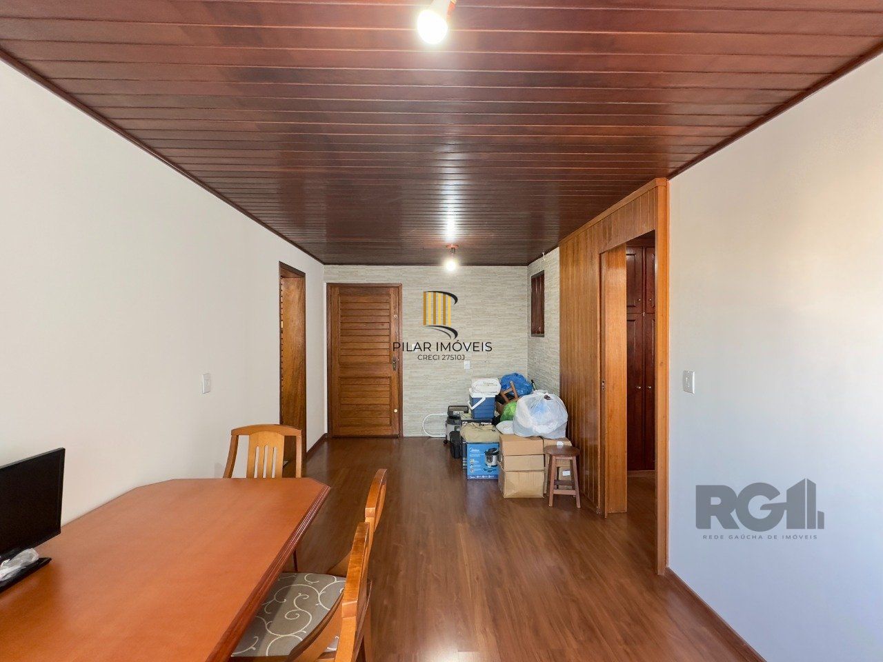 APARTAMENTO 1 DORMITÓRIO COM CHURRASQUEIRA E GARAGEM NO CENTRO HISTÓRICO
