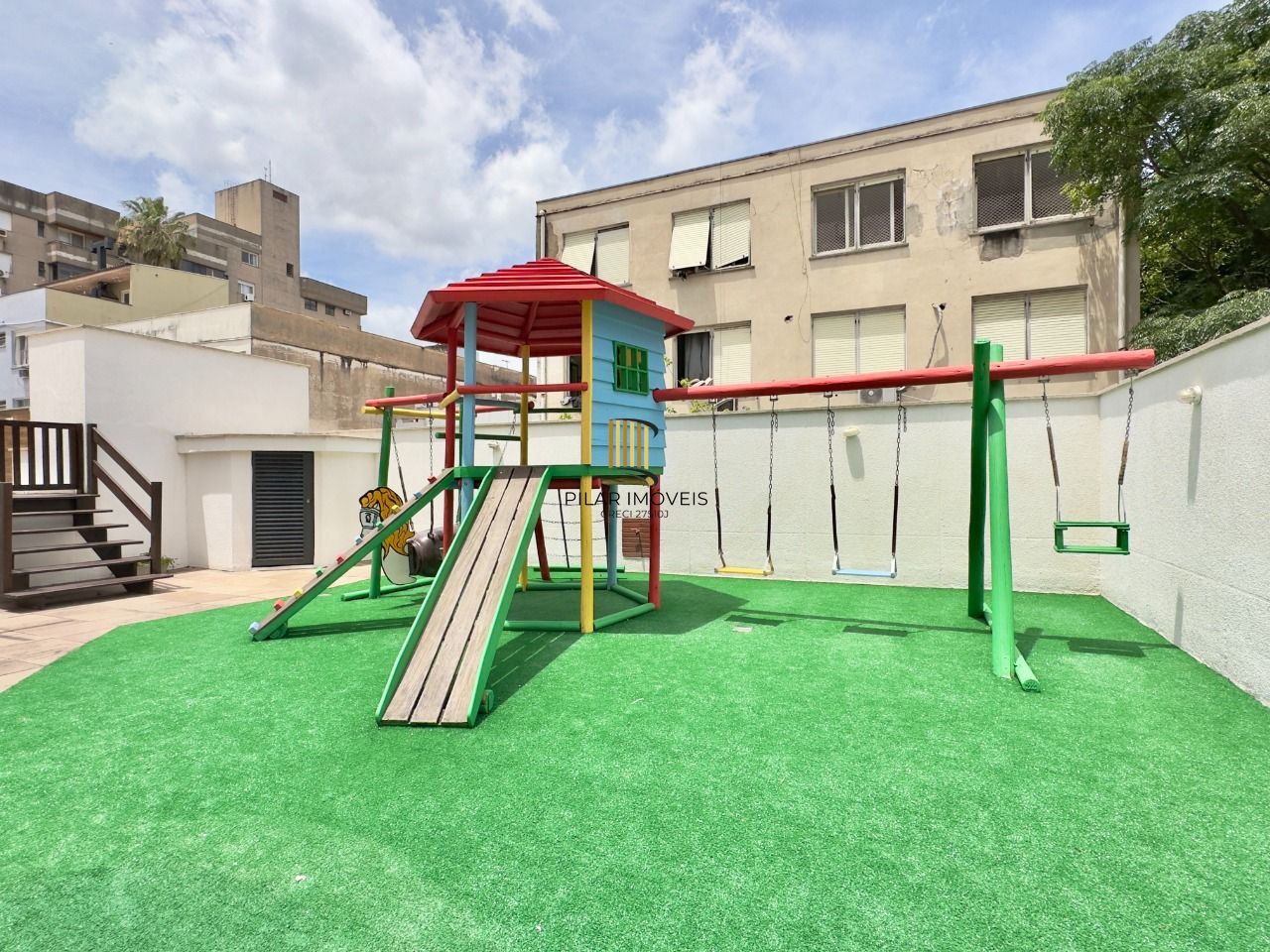 Apartamento 3 dormitórios no bairro Menino Deus