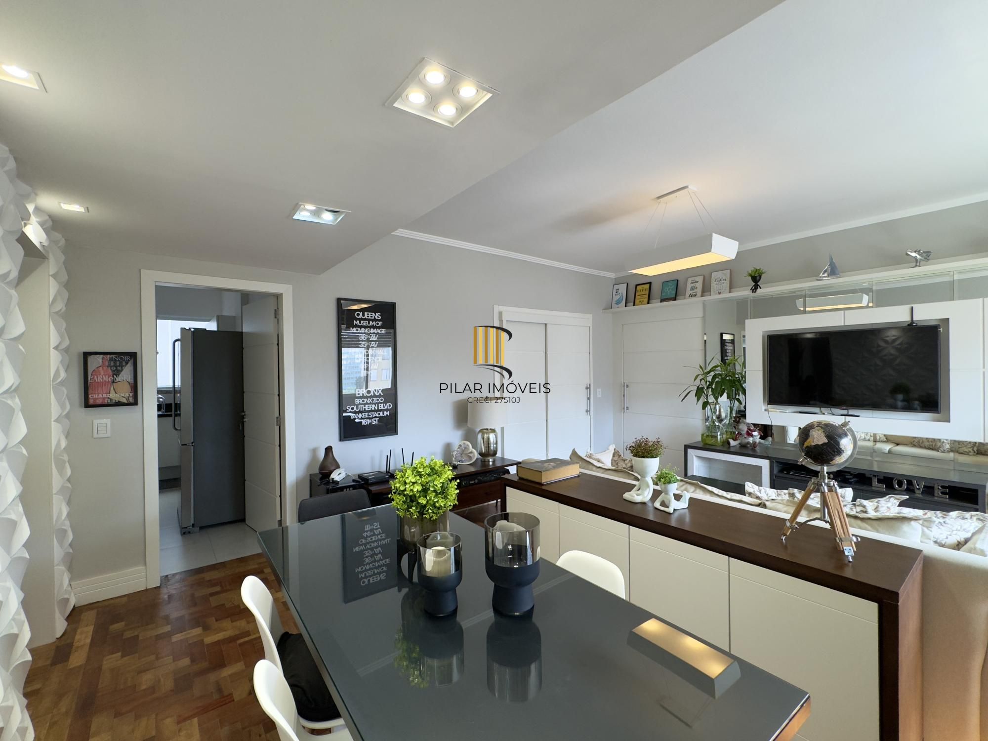 Apartamento 3 dormitórios no bairro Centro Histórico