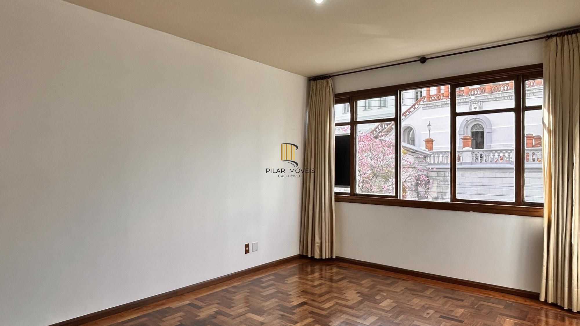 Apartamento 3 dormitórios no bairro Centro Histórico