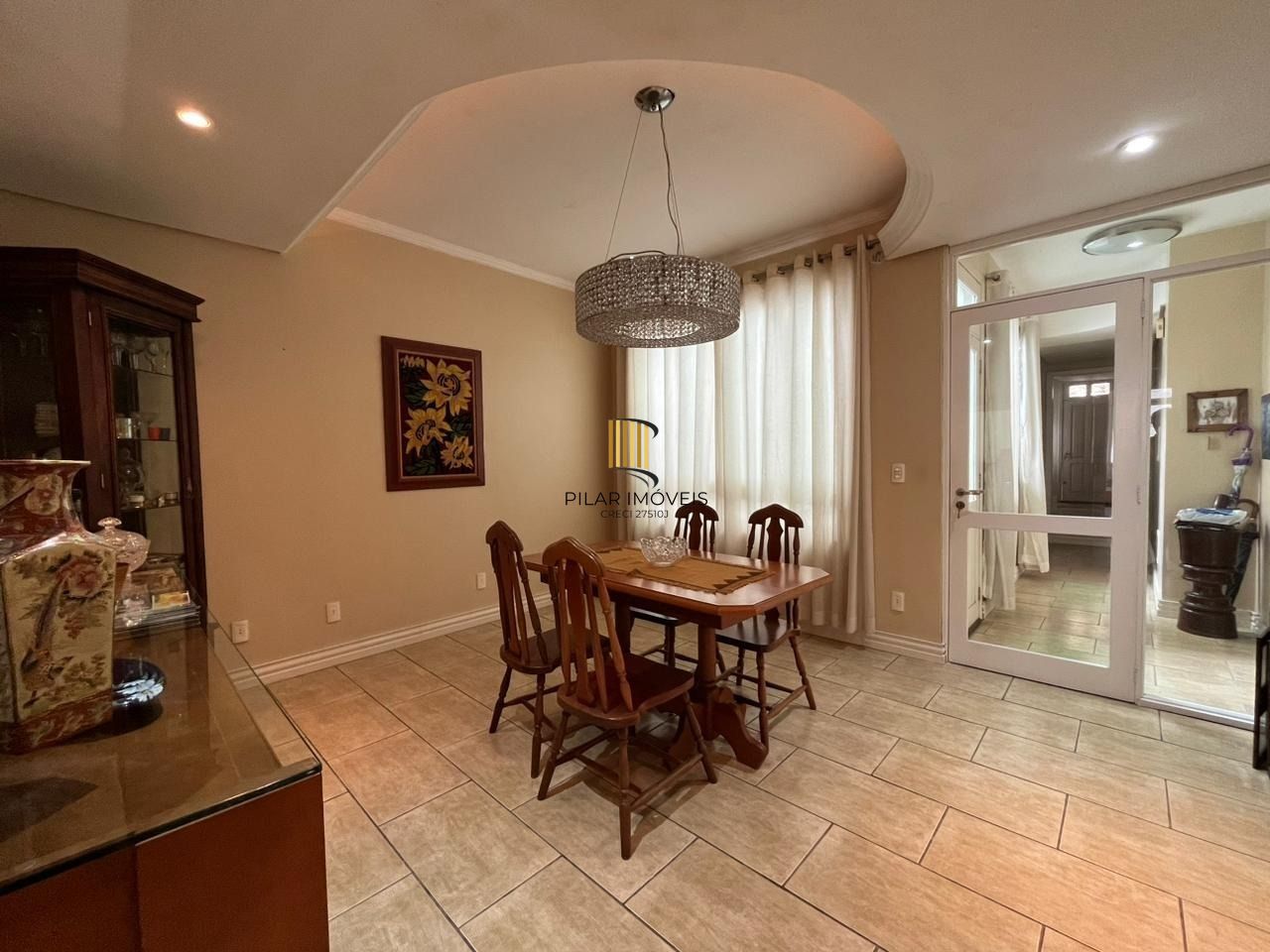 Casa para Venda - 350m², 2 dormitórios, sendo 2 suites, 2 vagas - Centro Histórico