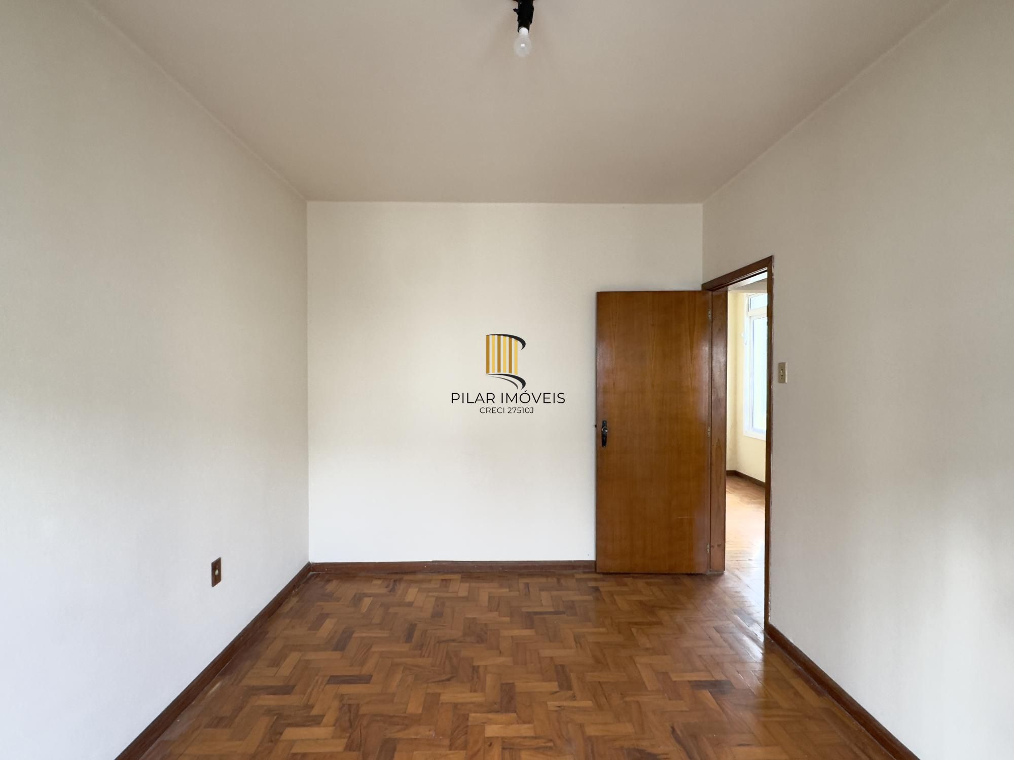 APARTAMENTO 2 DORMITÓRIOS COM PEÇAS AMPLAS NO BAIRRO PRAIA DE BELAS