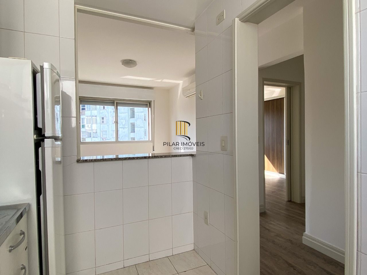 APARTAMENTO DE FRENTE, 1 DORMITÓRIO COM VAGA DE GARAGEM NA DUQUE