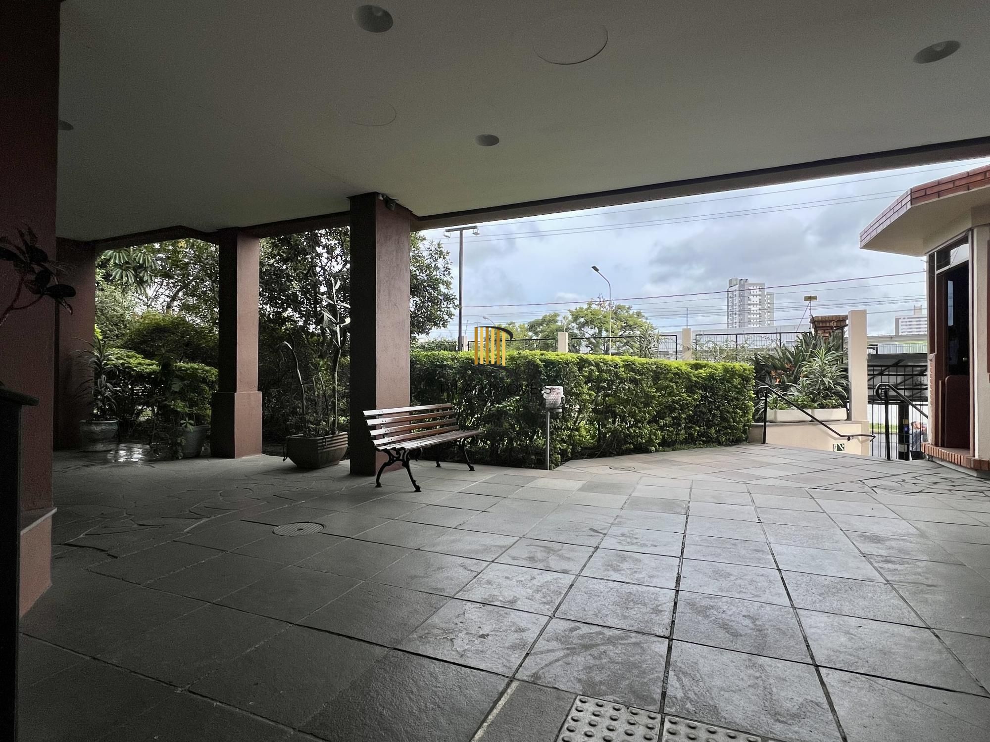 APARTAMENTO 2 DORMITÓRIOS COM VAGA DE GARAGEM