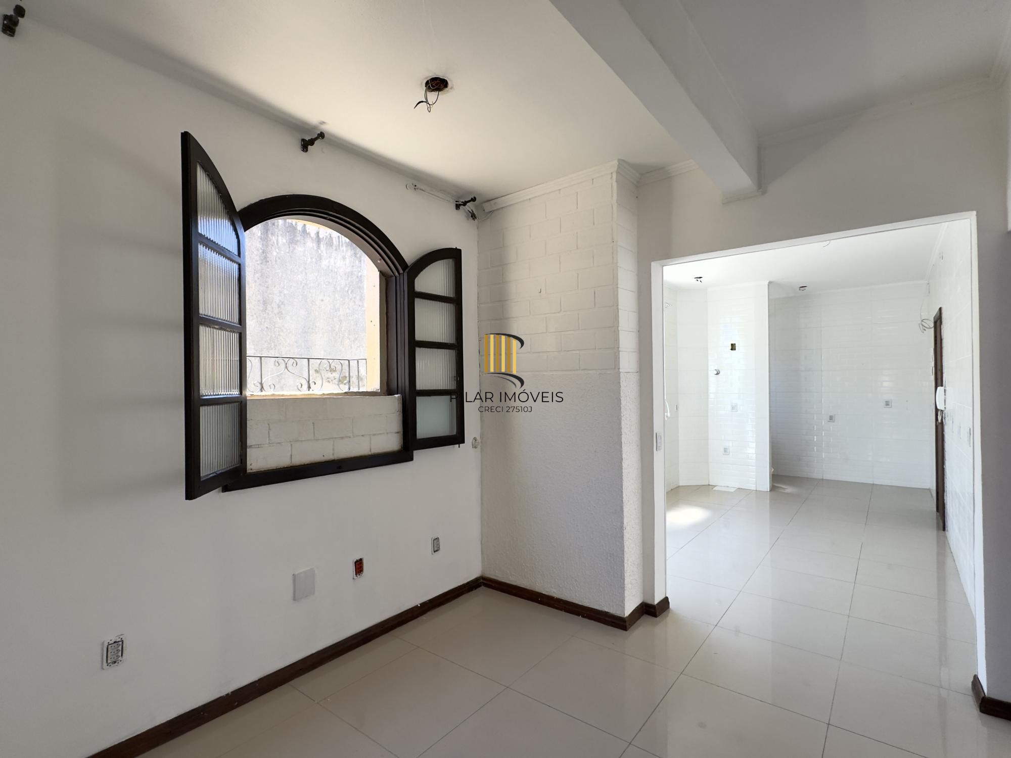 Apartamento 3 dormitórios, totalmente reformado, no coração do bairro Santana