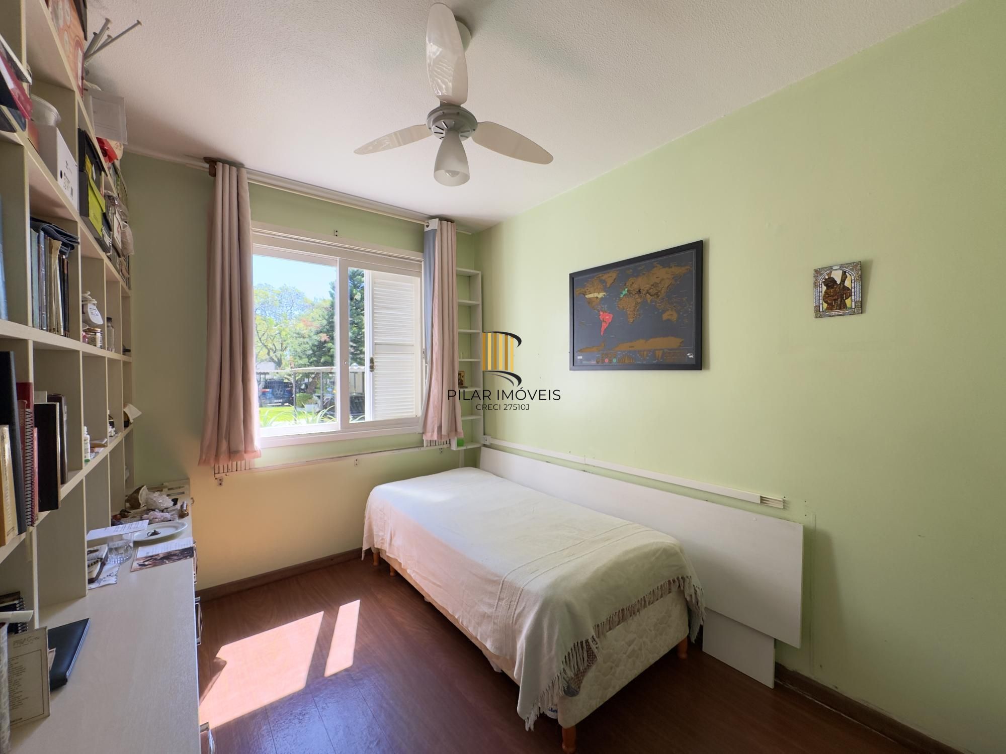 Apartamento 2 dormitórios com sacada e vaga de garagem próximo à PUCRS