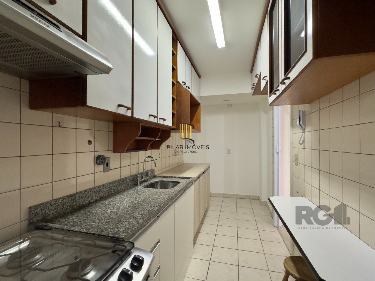 OPORTUNIDADE: APARTAMENTO 3 DORMITÓRIOS COM SUÍTE E VAGA DE GARAGEM NO MENINO DEUS