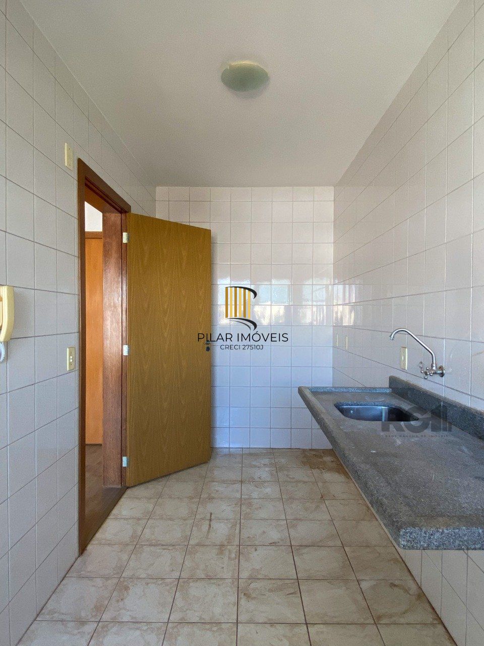 Apartamento 2 dormitórios no bairro Cavalhada