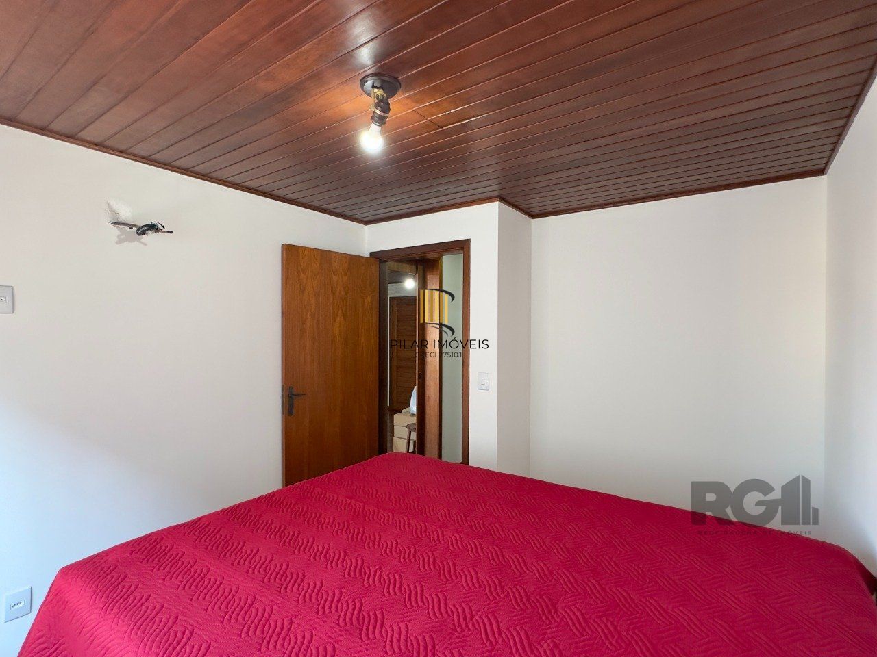 APARTAMENTO 1 DORMITÓRIO COM CHURRASQUEIRA E GARAGEM NO CENTRO HISTÓRICO