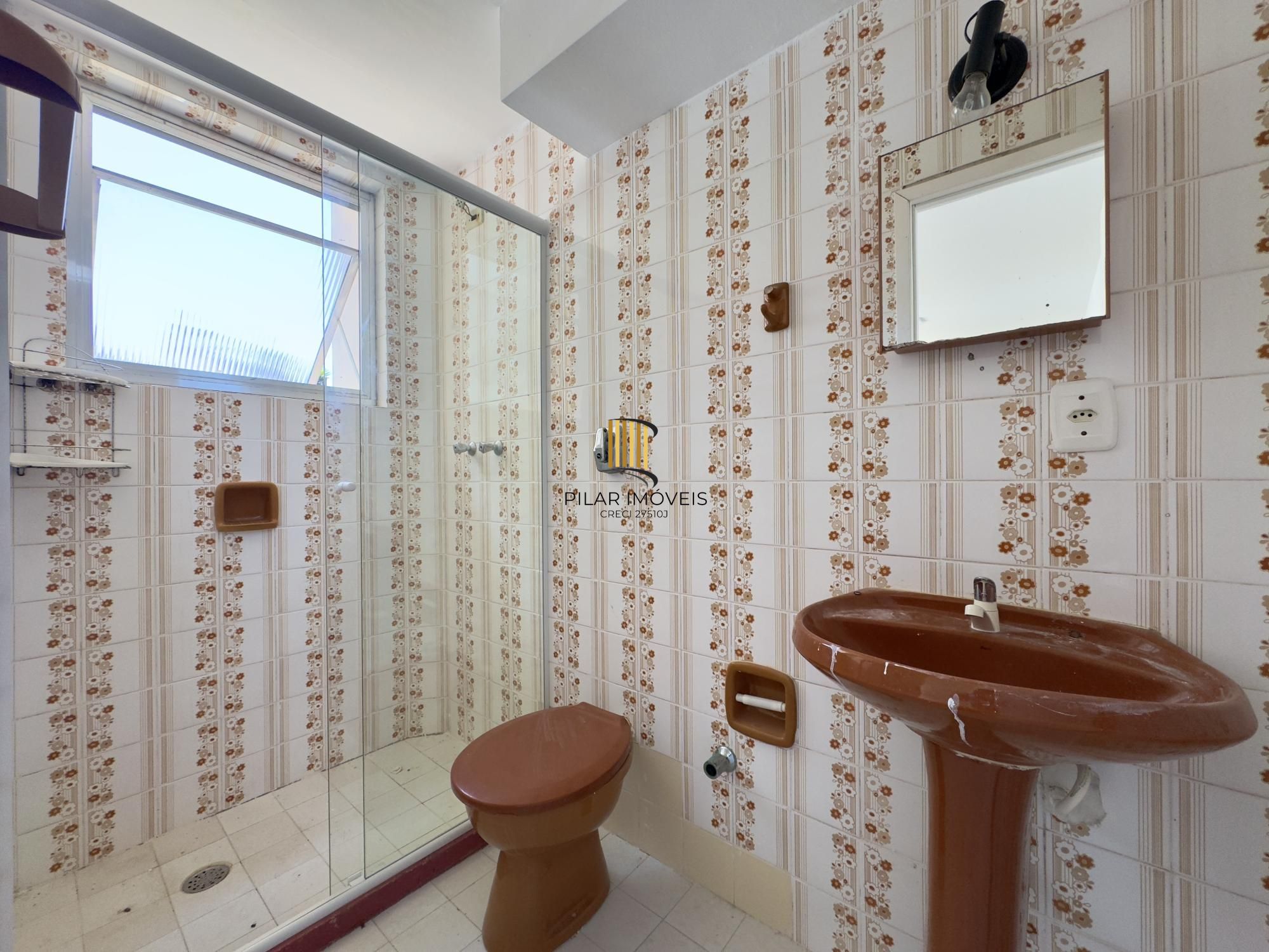 Studio com 28m² super bem iluminado, em ótima localização no Centro Histórico