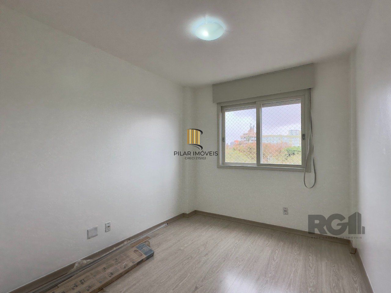 OPORTUNIDADE: APARTAMENTO 3 DORMITÓRIOS COM SUÍTE E VAGA DE GARAGEM NO MENINO DEUS