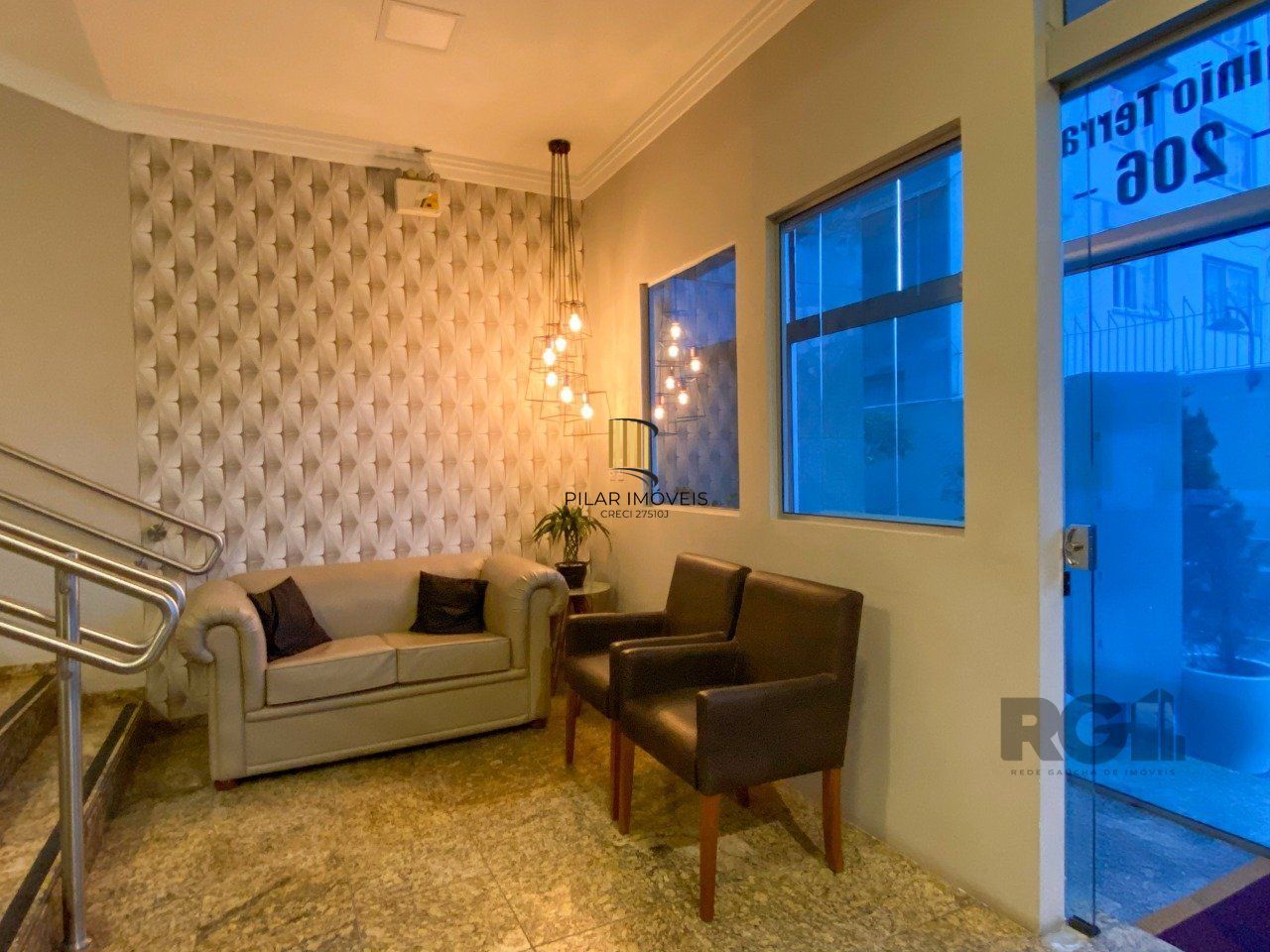 APARTAMENTO 1 DORMITÓRIO COM CHURRASQUEIRA E GARAGEM NO CENTRO HISTÓRICO
