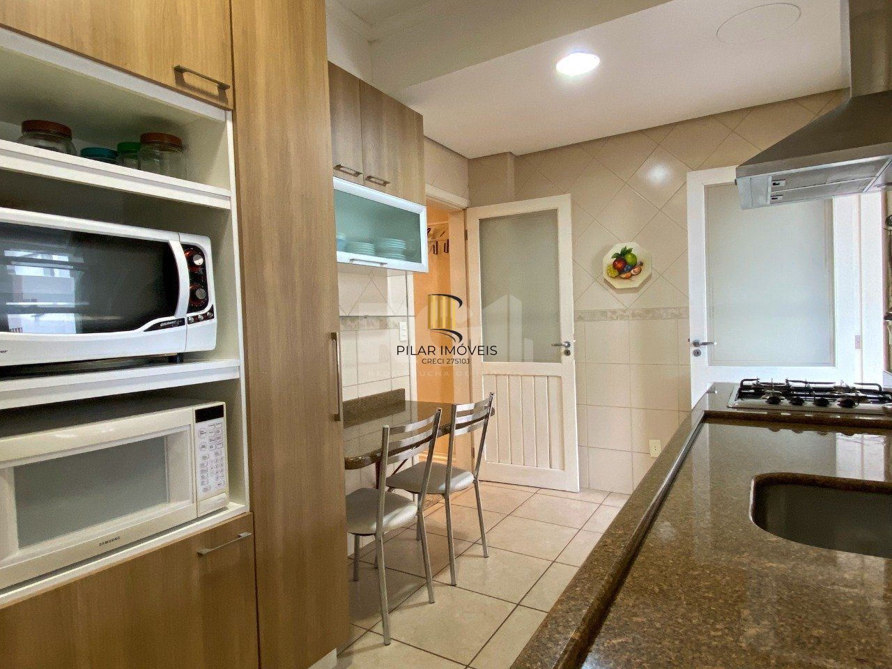 Casa para Venda - 350m², 2 dormitórios, sendo 2 suites, 2 vagas - Centro Histórico