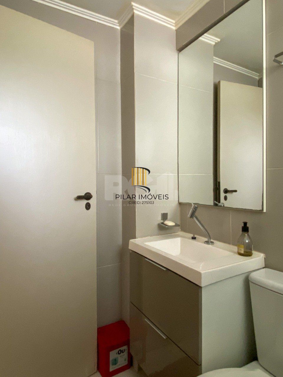 Apartamento mobiliado, localizado no Centro Histórico, próximo ao Cais Embarcadero
