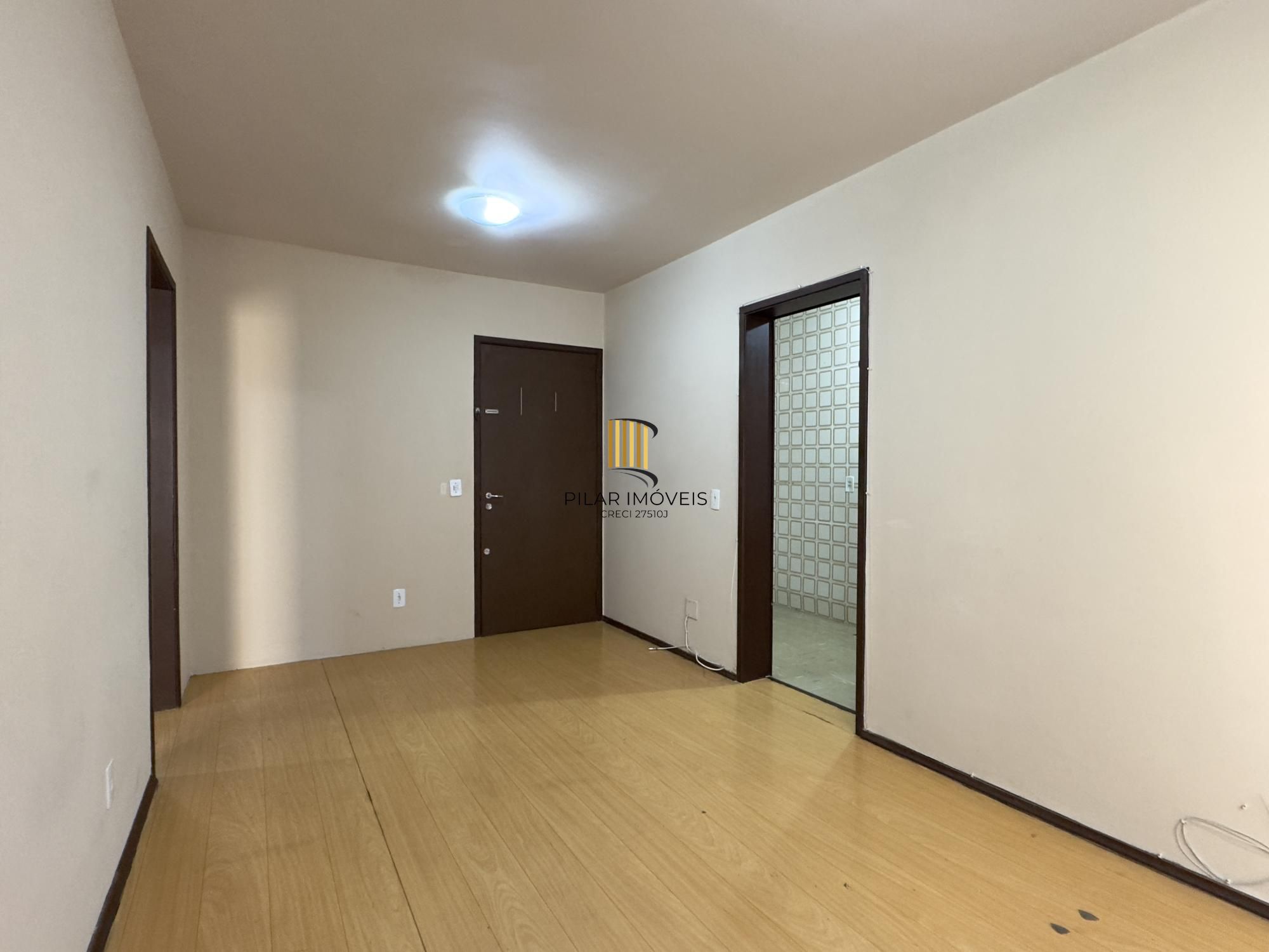 APARTAMENTO 1 DORMITÓRIO EM ÓTIMA LOCALIZAÇÃO NO CENTRO HISTÓRICO